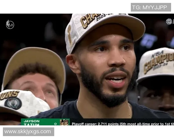 塔图姆赛场举动引爆热议 球迷炸锅纷纷讨论看法不断发酵