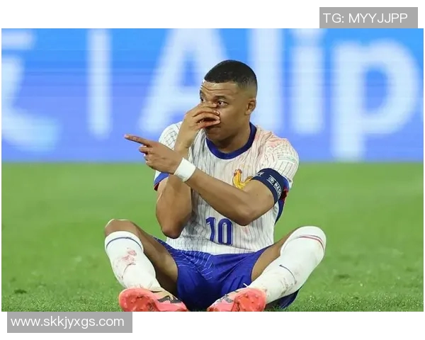 姆巴佩亲承曾一度考虑离开巴黎圣日耳曼并寻求新挑战