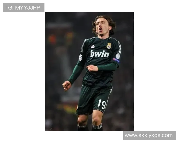 莫德里奇赛后采访爆金句,引全场大笑 莫德里奇赛后采访爆金句,引全场大笑