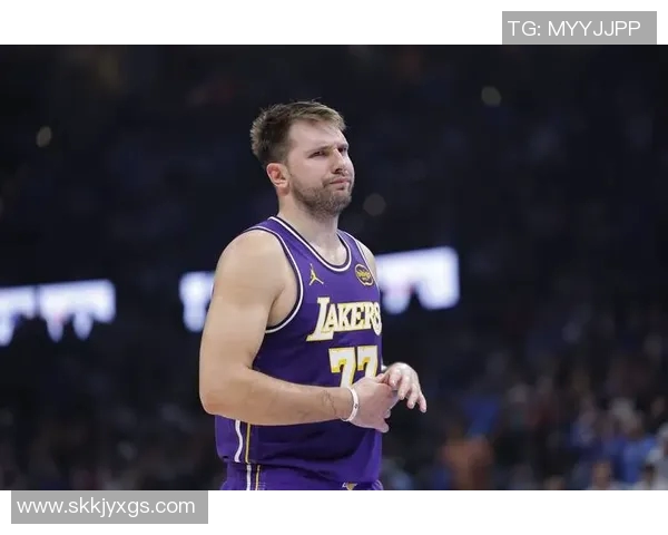 东契奇今日状态爆棚,全场最佳当之无愧! 东契奇今日状态爆棚,全场最佳当之无愧!